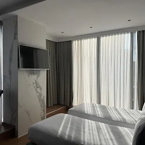 Ελέγξτε τη διαθεσιμότητα